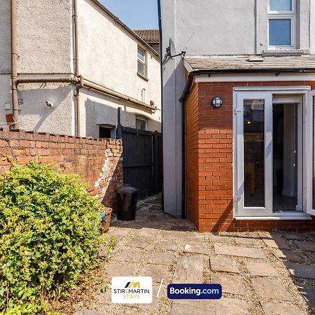 Comfy 3Bed House By Stirkmartin Stays Short Lets & Serviced Accommodation Cardiff With Free Parking & 8Mins To City Centre Eksteriør bilde