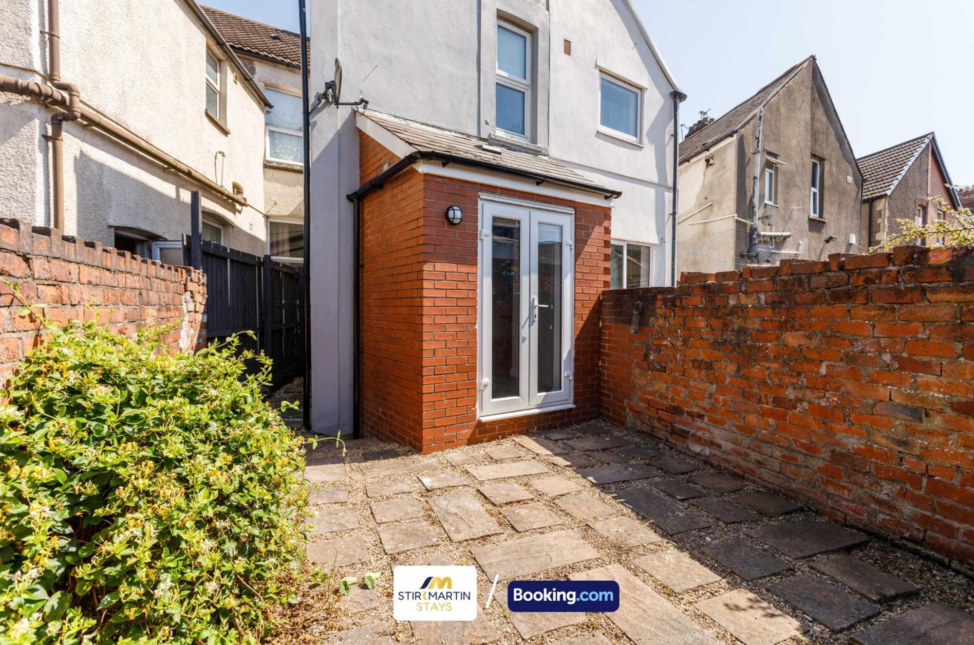 Comfy 3Bed House By Stirkmartin Stays Short Lets & Serviced Accommodation Cardiff With Free Parking & 8Mins To City Centre Eksteriør bilde