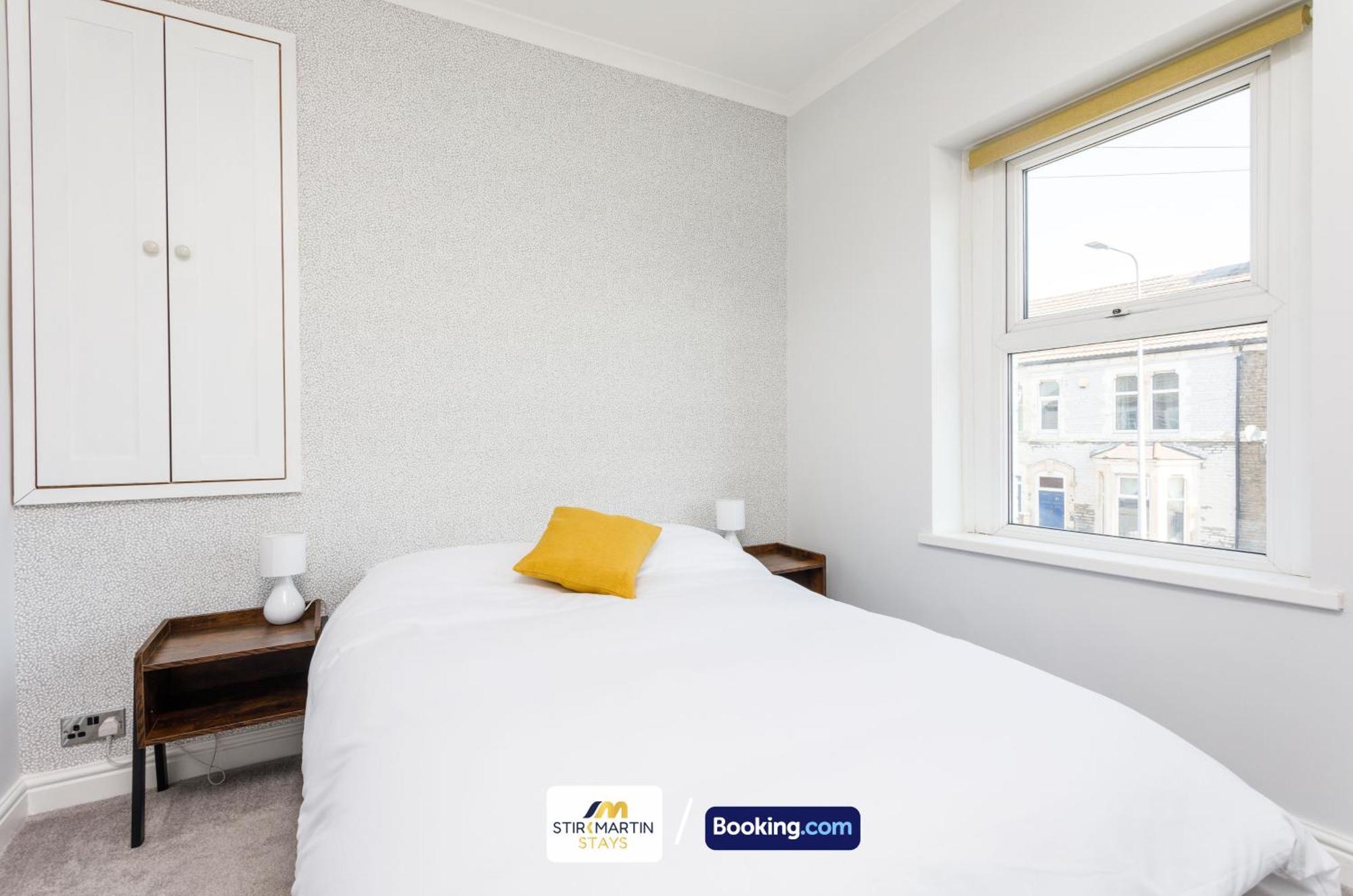 Comfy 3Bed House By Stirkmartin Stays Short Lets & Serviced Accommodation Cardiff With Free Parking & 8Mins To City Centre Eksteriør bilde